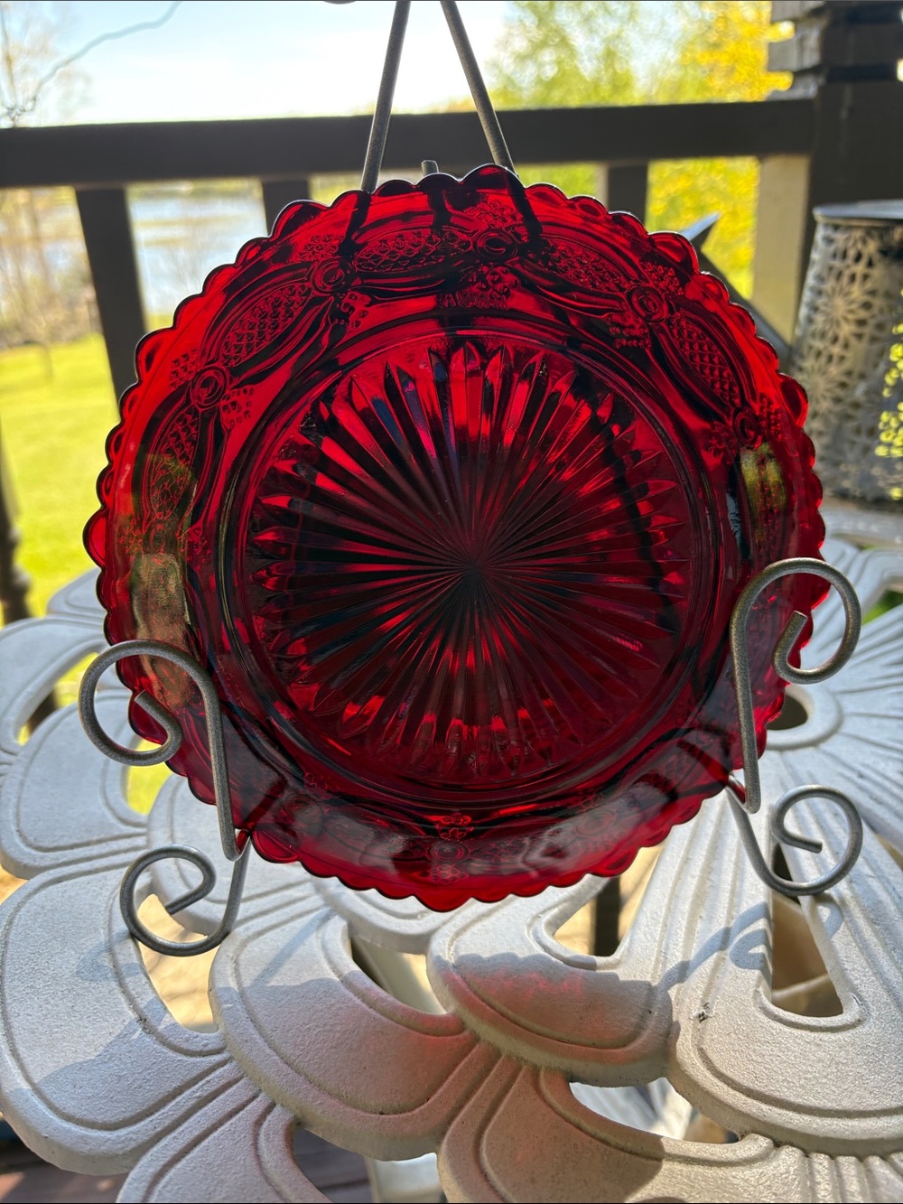 Avon Ruby Red Decorative Glass Plate - Picture 2 of 5